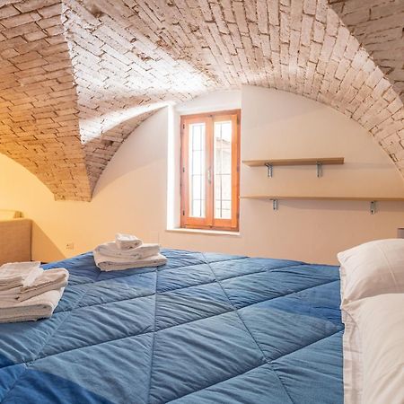 Suite N4 - Loft Caratteristico Nel Centro Storico Perugia Luaran gambar